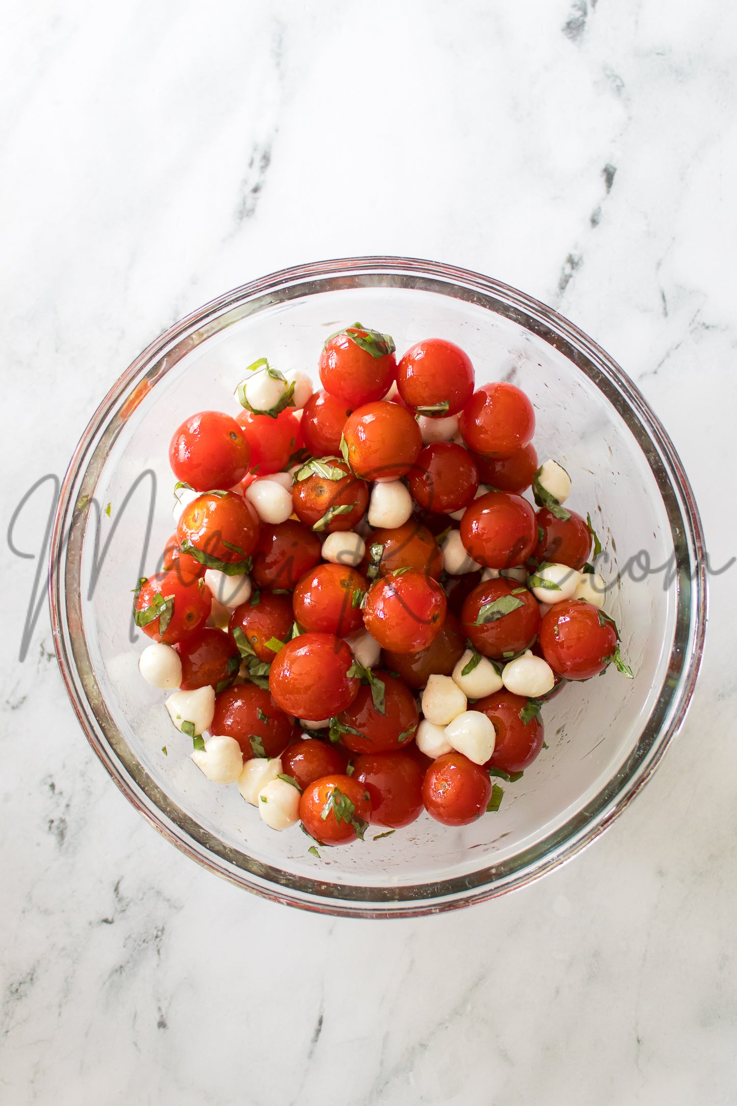 Cherry Tomato Caprese Salad (Set 3 Semi)