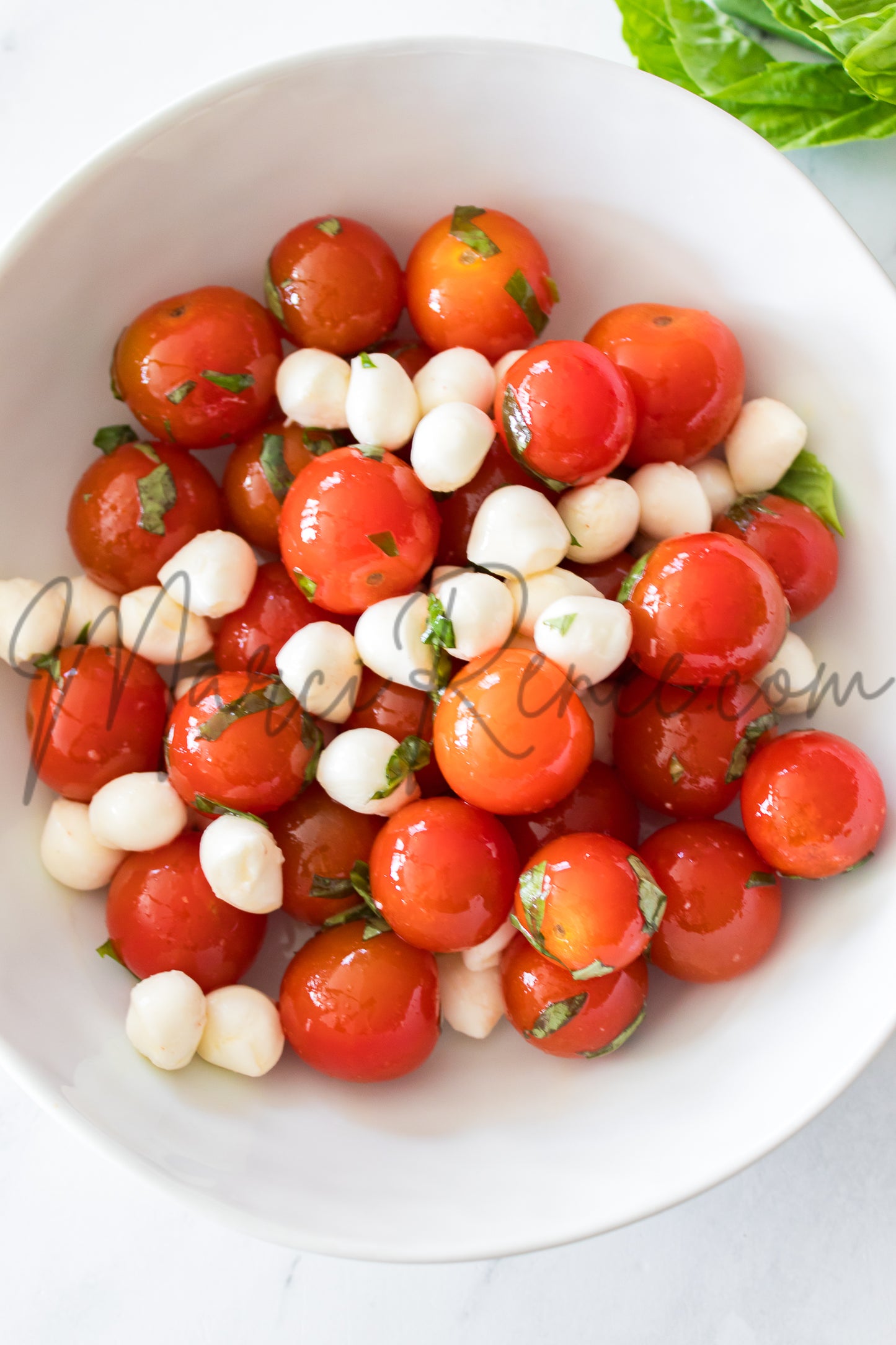 Cherry Tomato Caprese Salad (Set 3 Semi)