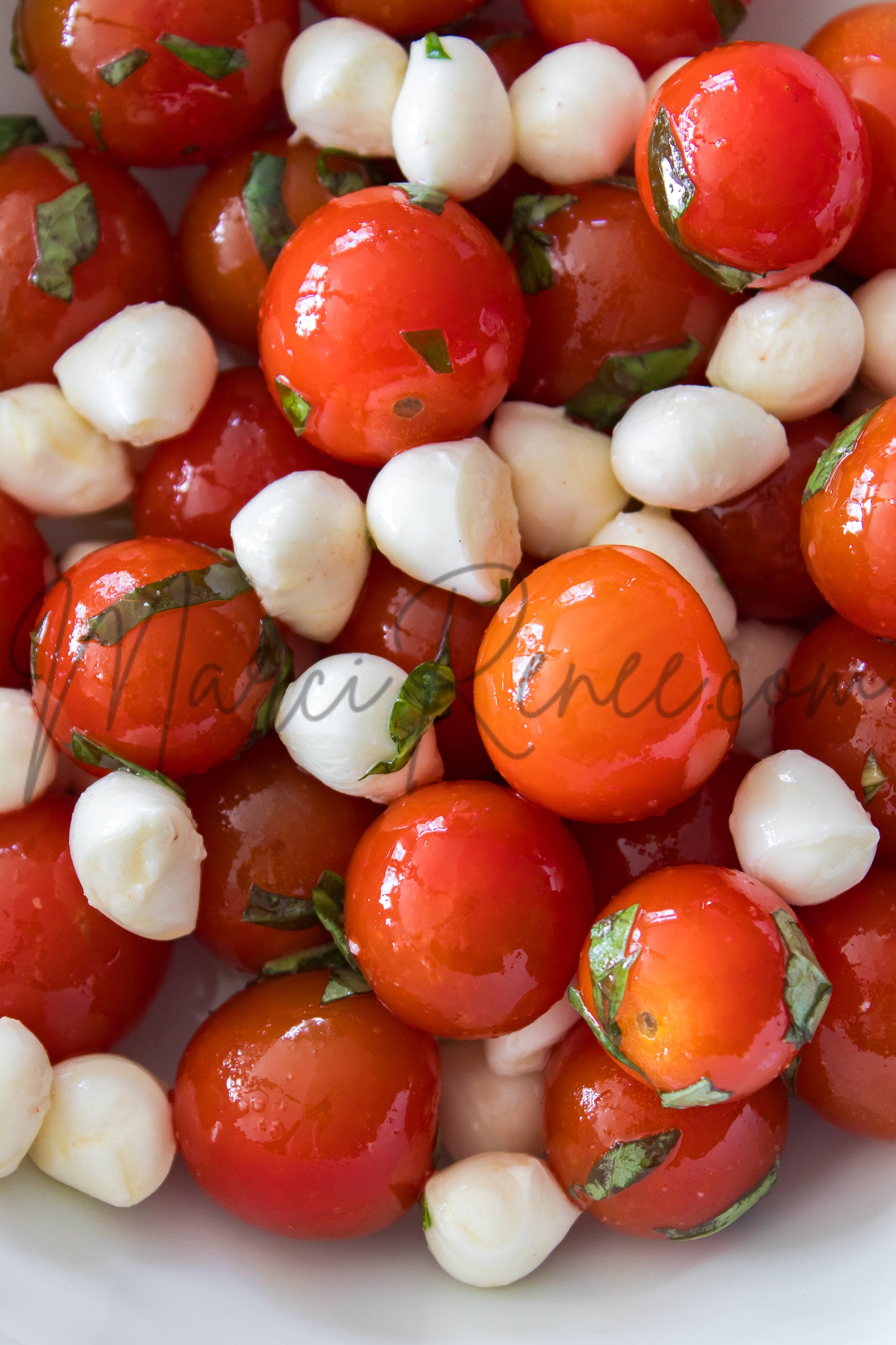 Cherry Tomato Caprese Salad (Set 3 Semi)