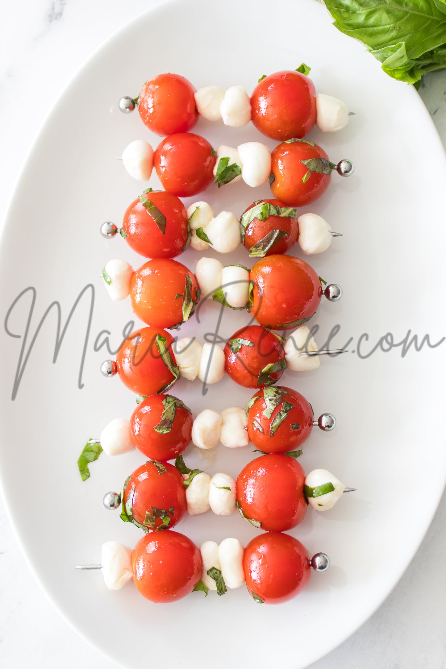Cherry Tomato Caprese Salad (Set 4 Semi)