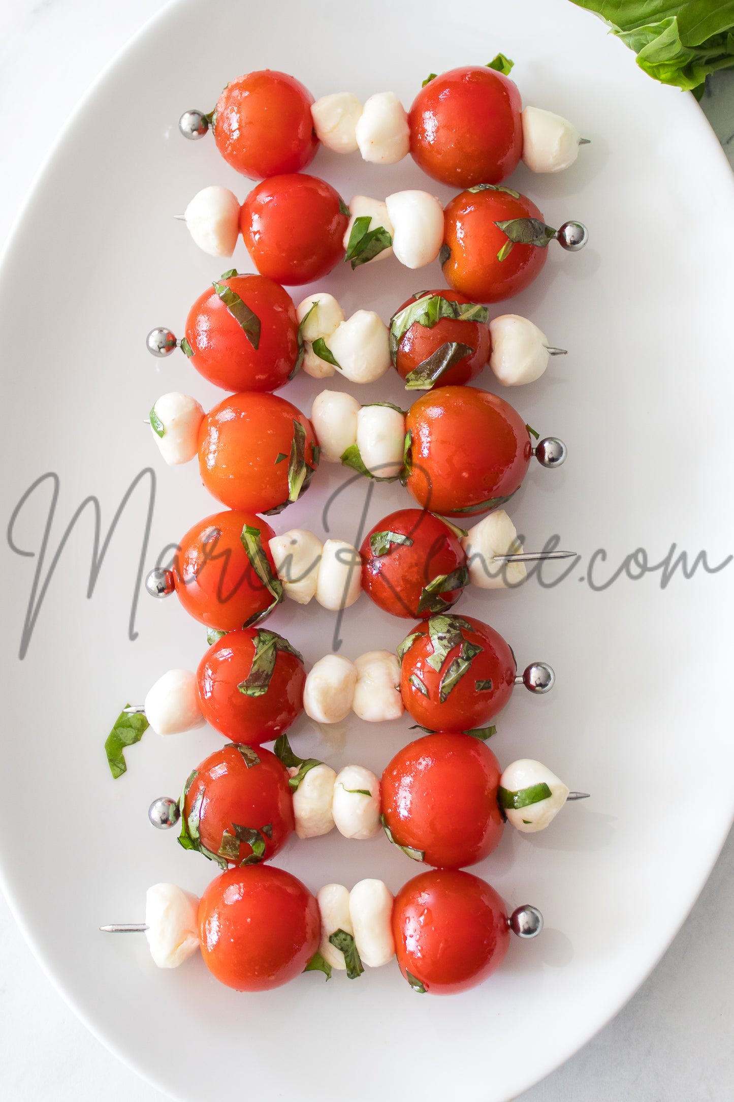 Cherry Tomato Caprese Salad (Set 4 Semi)