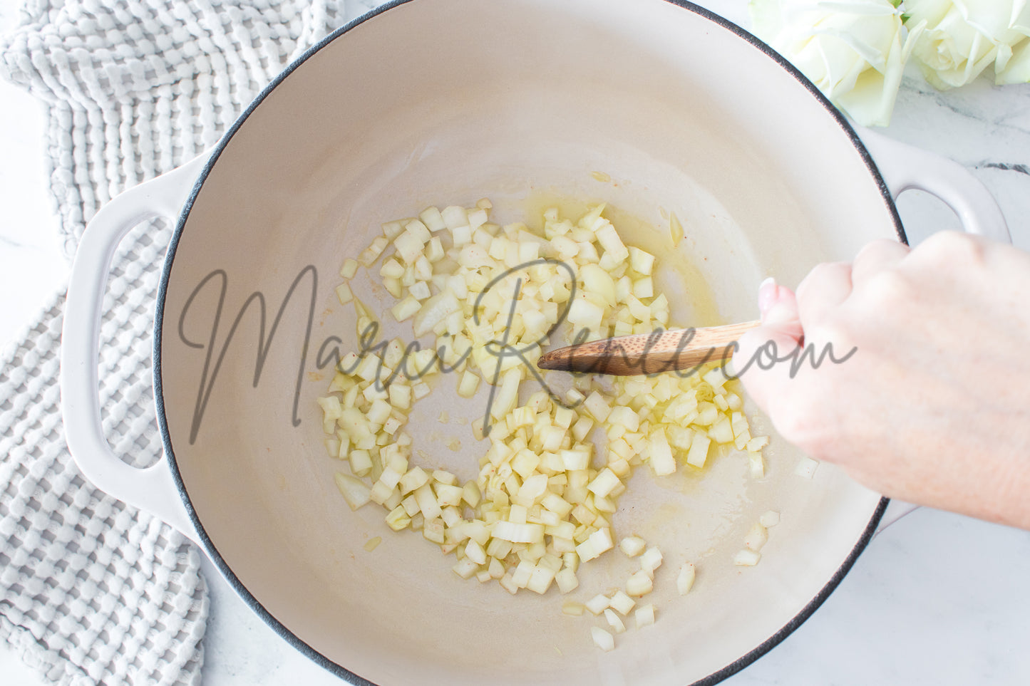 Semi: Creamy Spinach Pasta Sauce (Set 2 of 2)