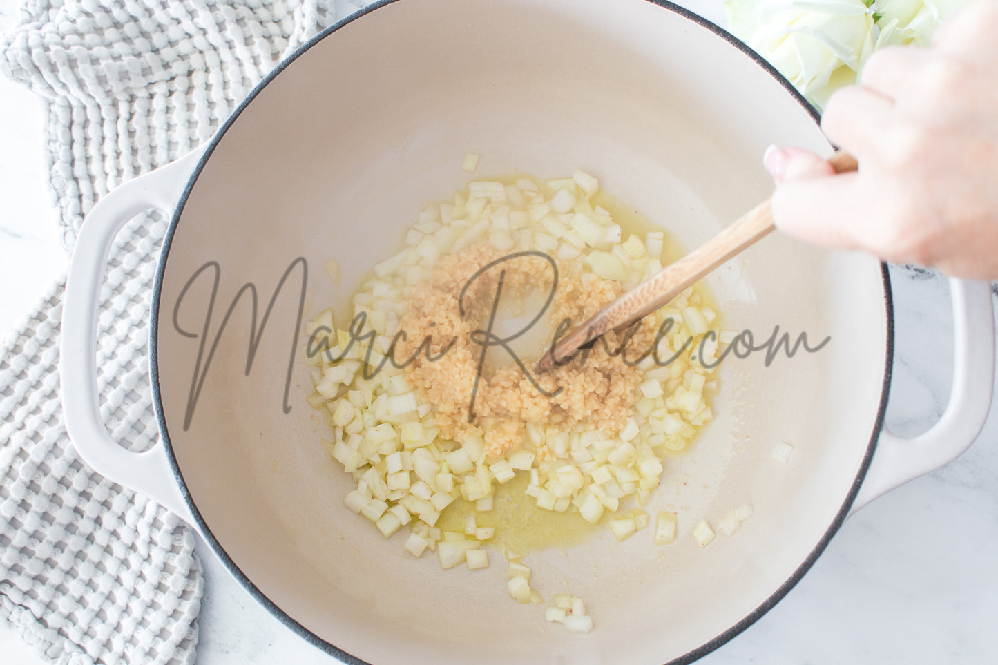 Semi: Creamy Spinach Pasta Sauce (Set 2 of 2)