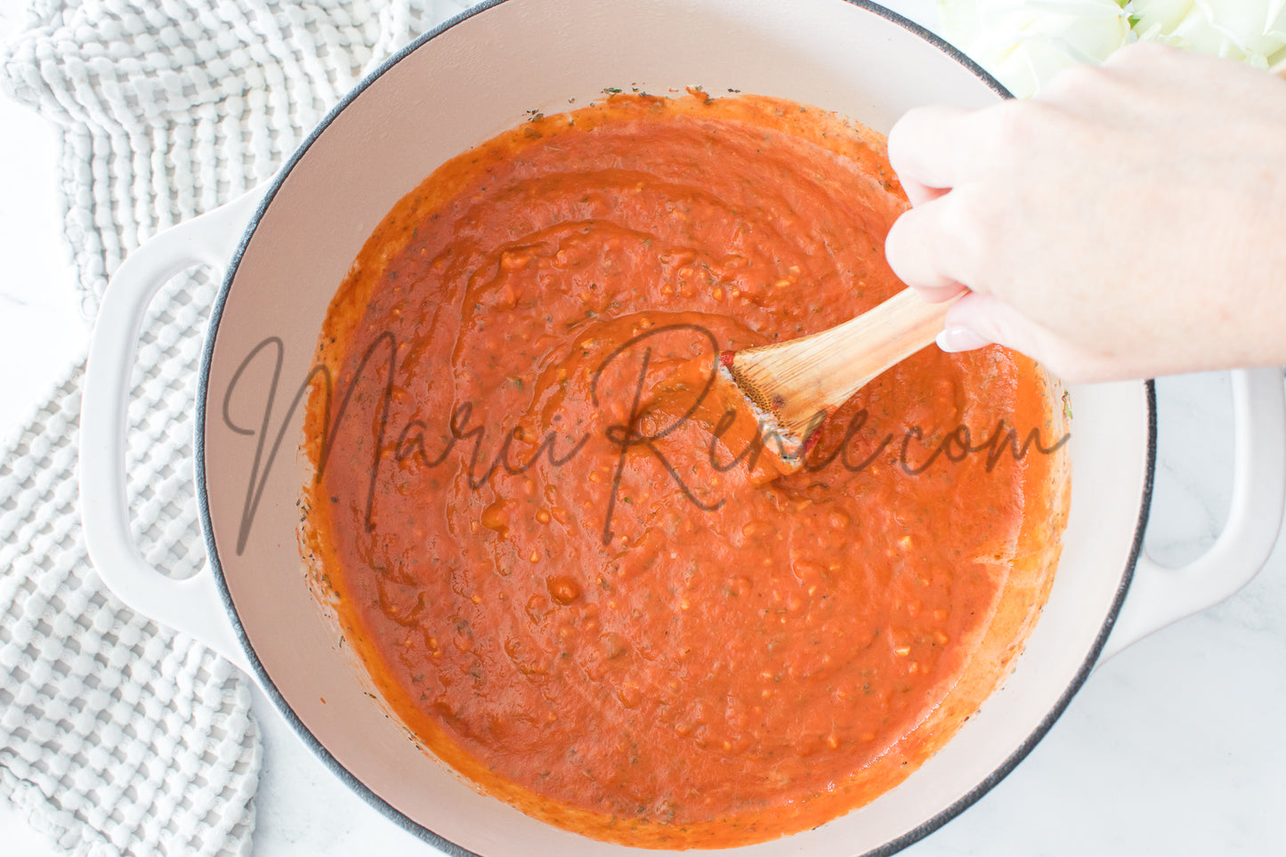 Semi: Creamy Spinach Pasta Sauce (Set 2 of 2)