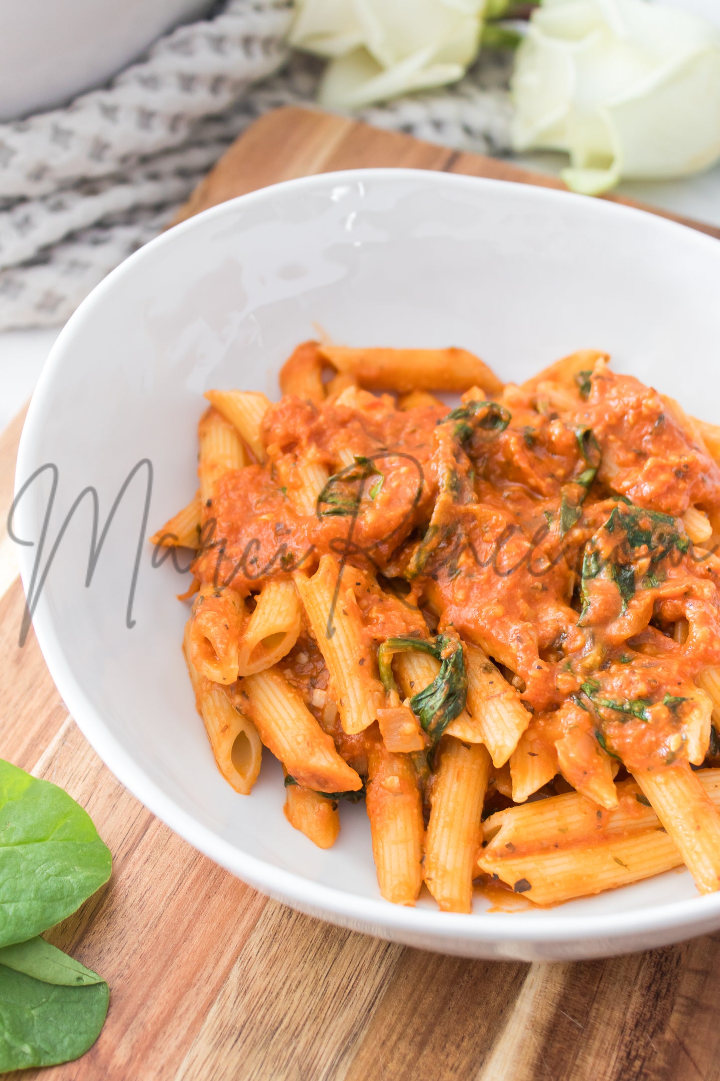 Semi: Creamy Spinach Pasta Sauce (Set 2 of 2)