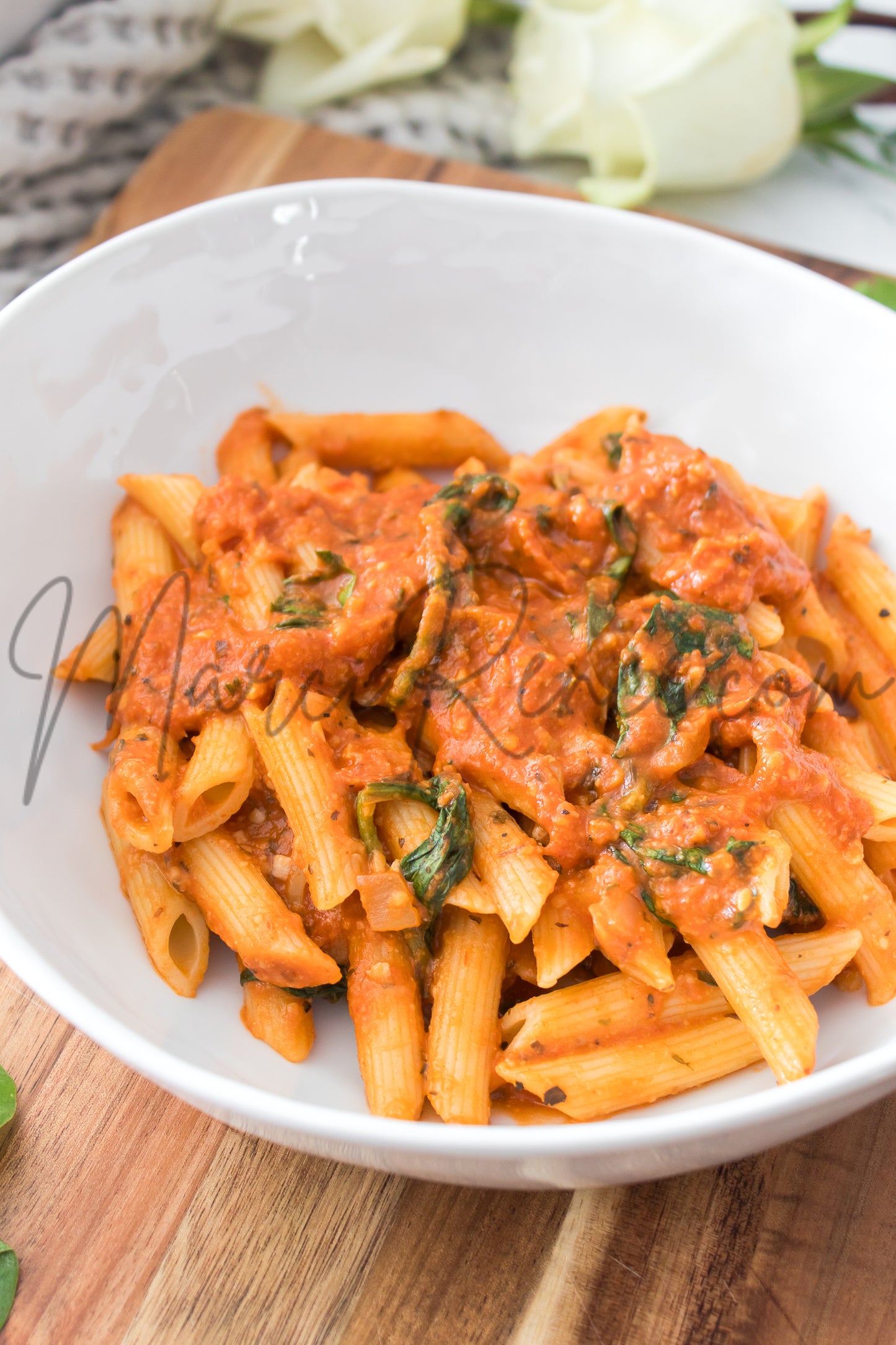 Semi: Creamy Spinach Pasta Sauce (Set 2 of 2)