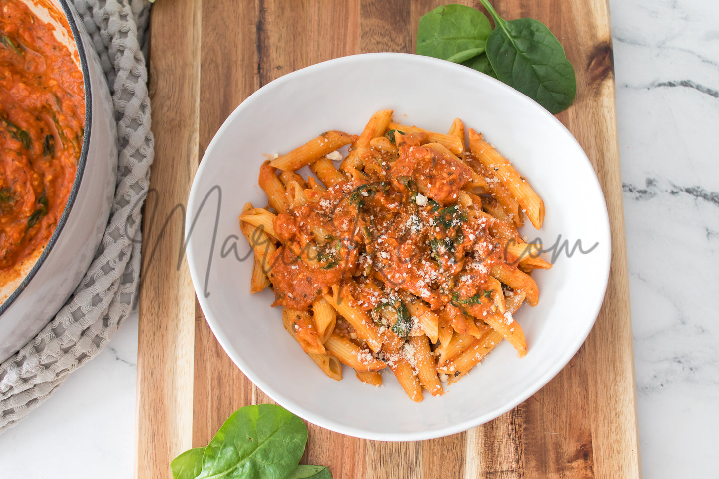 Semi: Creamy Spinach Pasta Sauce (Set 2 of 2)