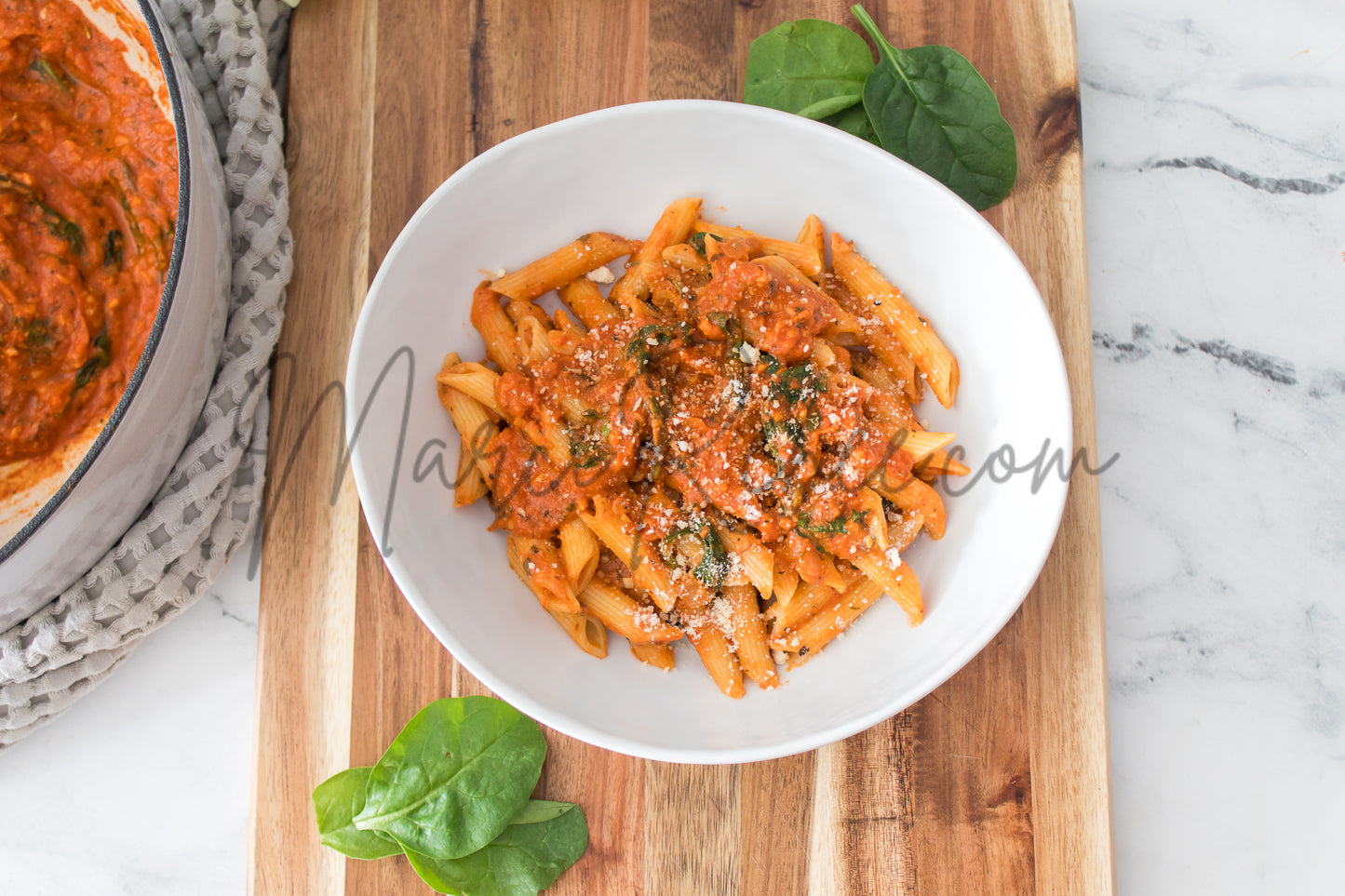 Semi: Creamy Spinach Pasta Sauce (Set 2 of 2)