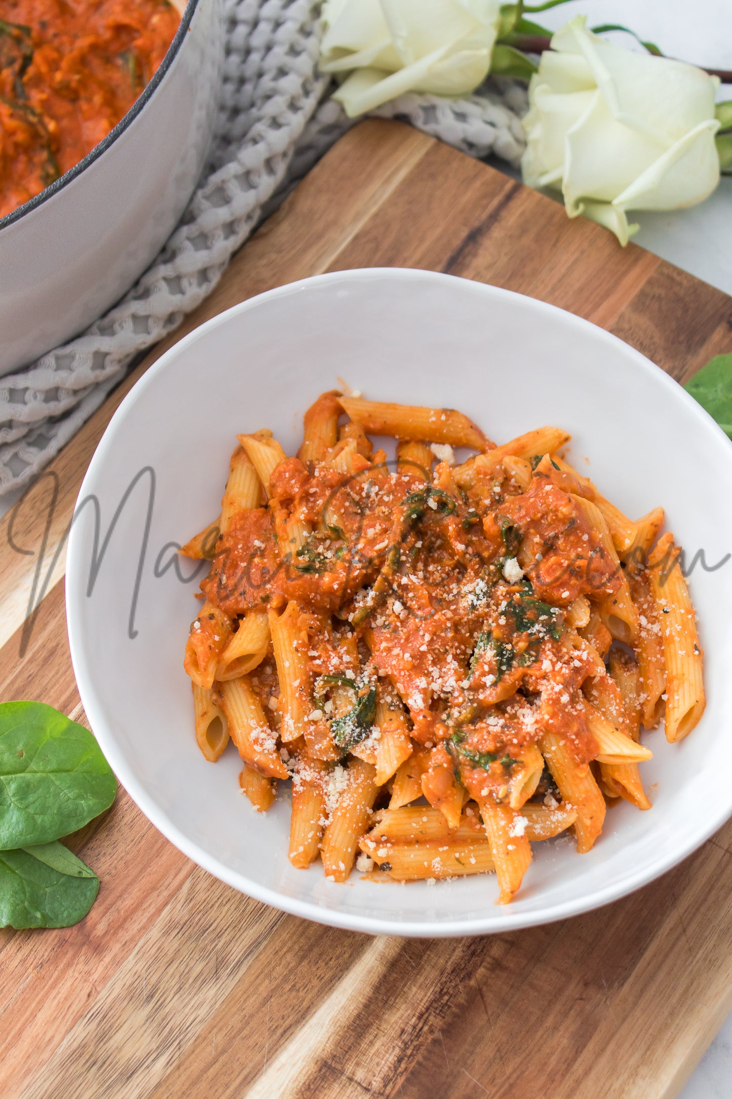 Semi: Creamy Spinach Pasta Sauce (Set 2 of 2)
