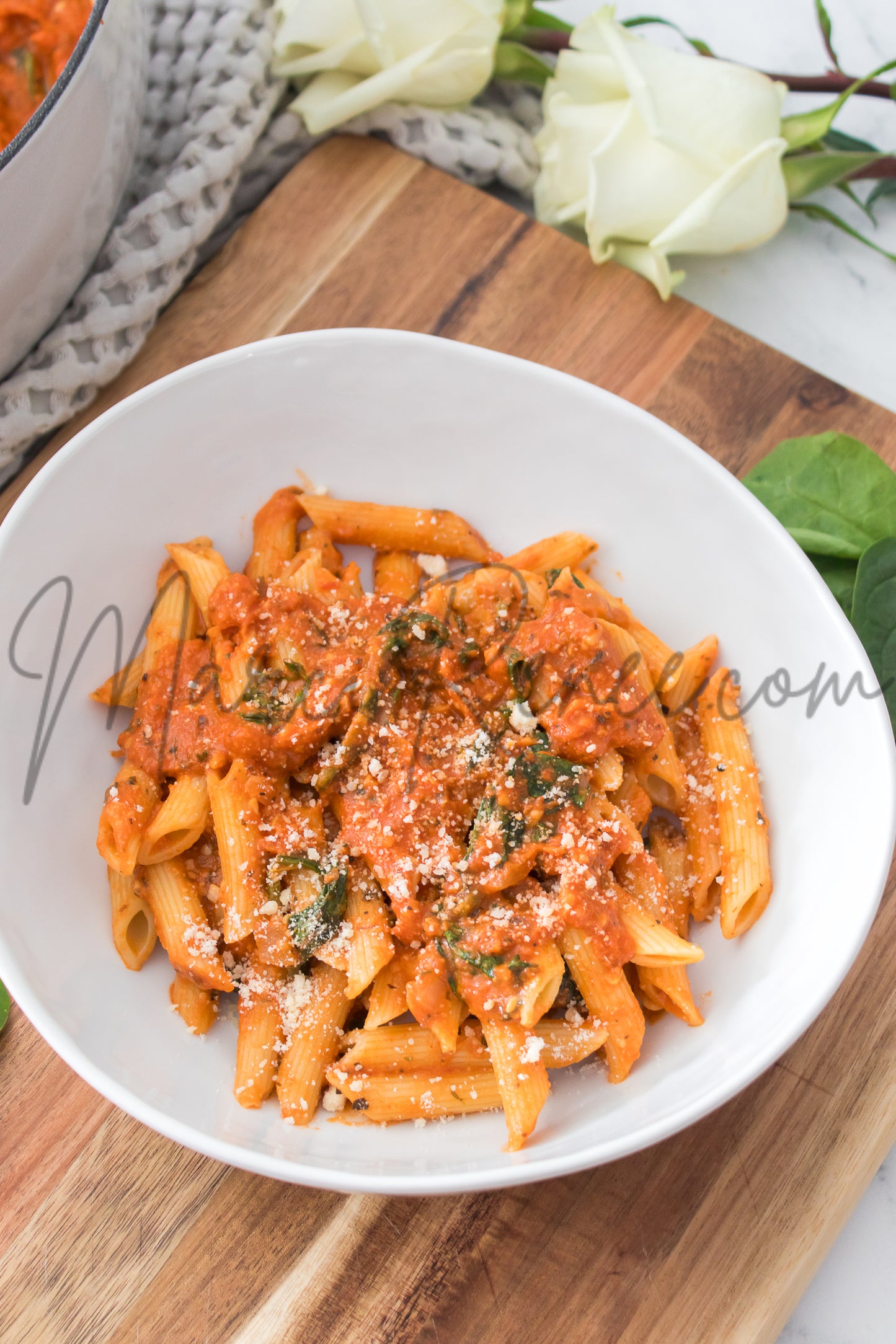 Semi: Creamy Spinach Pasta Sauce (Set 2 of 2)