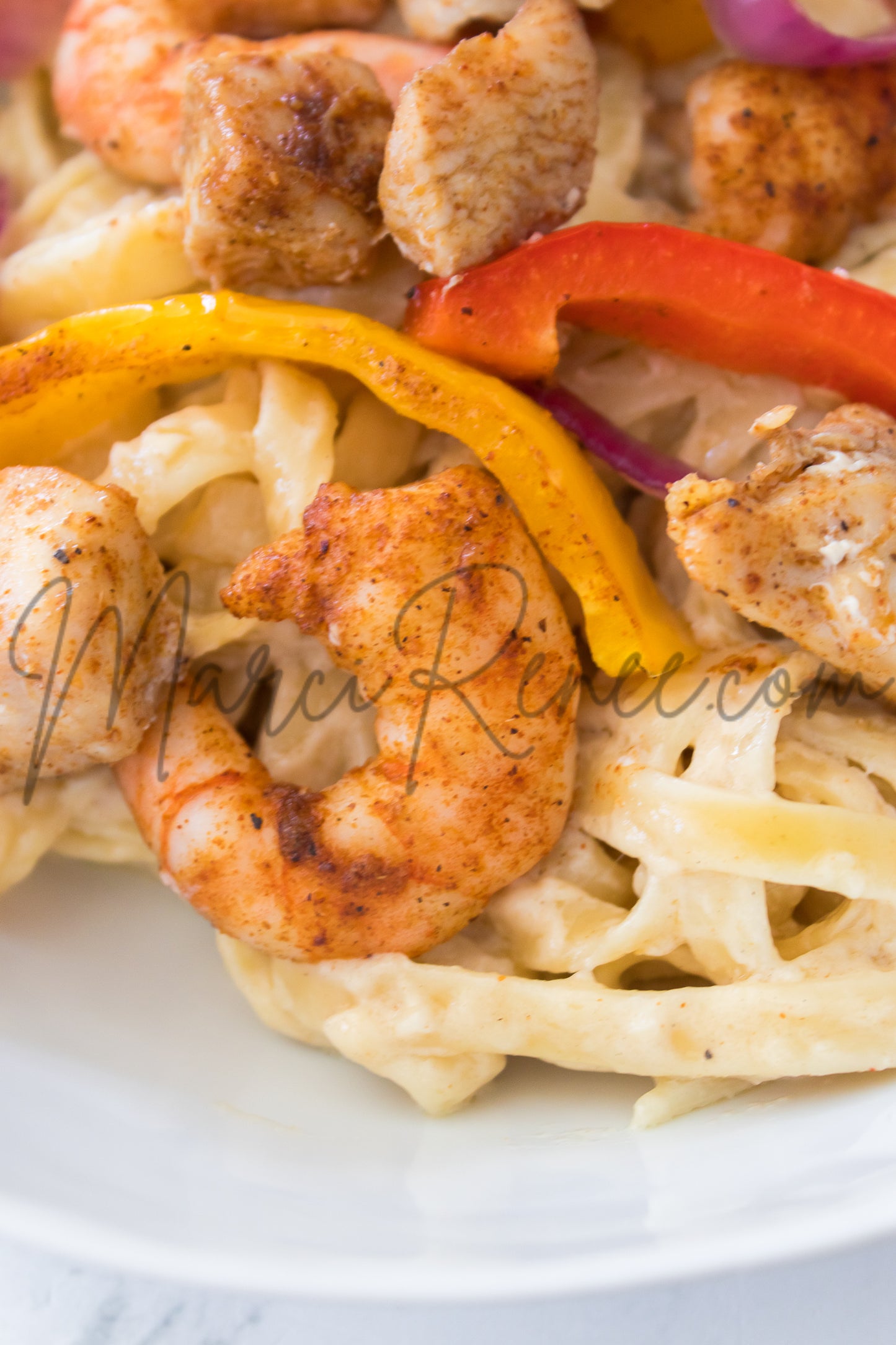 Copycat: TGI Friday's Cajun Shrimp and Chicken Pasta (Set 2 Semi)
