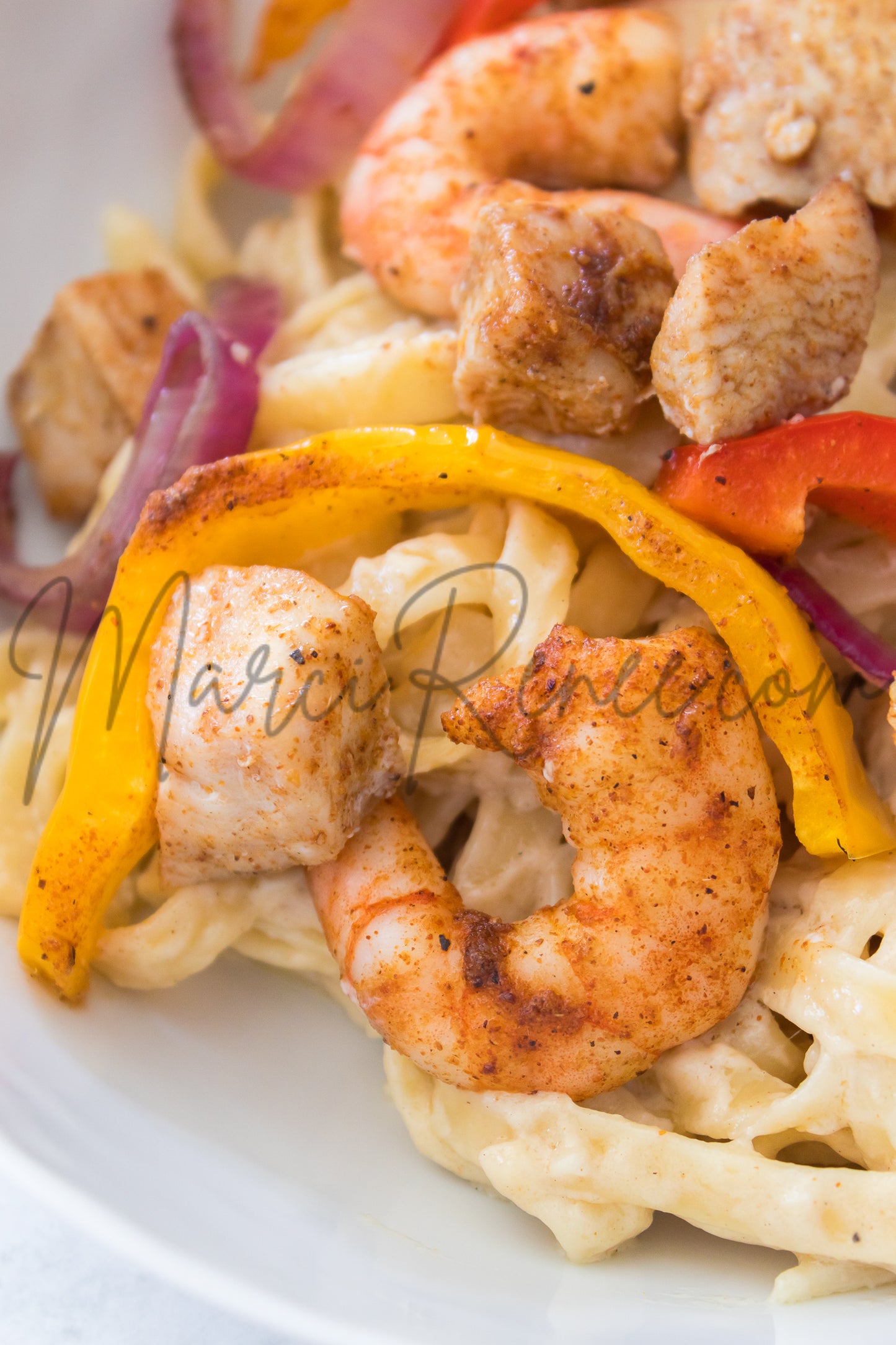 Copycat: TGI Friday's Cajun Shrimp and Chicken Pasta (Set 2 Semi)