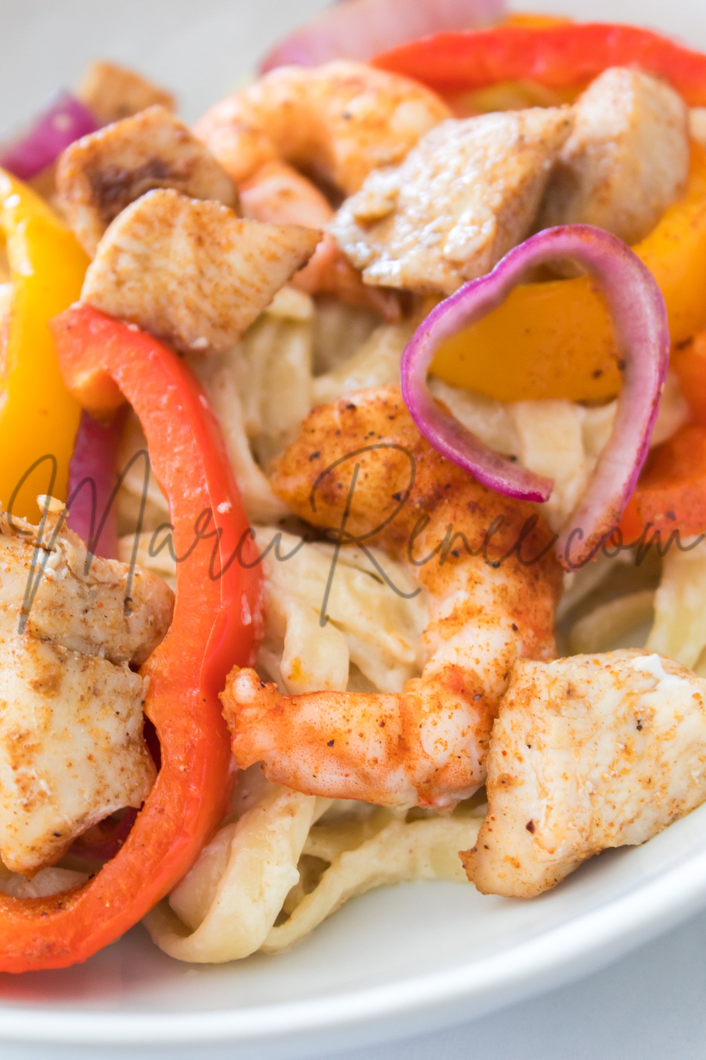 Copycat: TGI Friday's Cajun Shrimp and Chicken Pasta (Set 2 Semi)