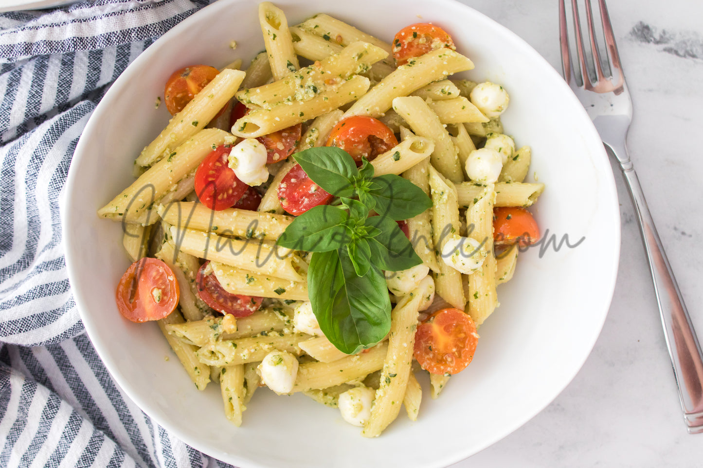 Exclusive: Caprese Pesto Pasta Salad