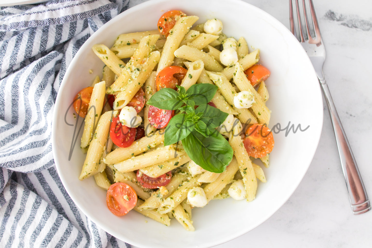 Exclusive: Caprese Pesto Pasta Salad