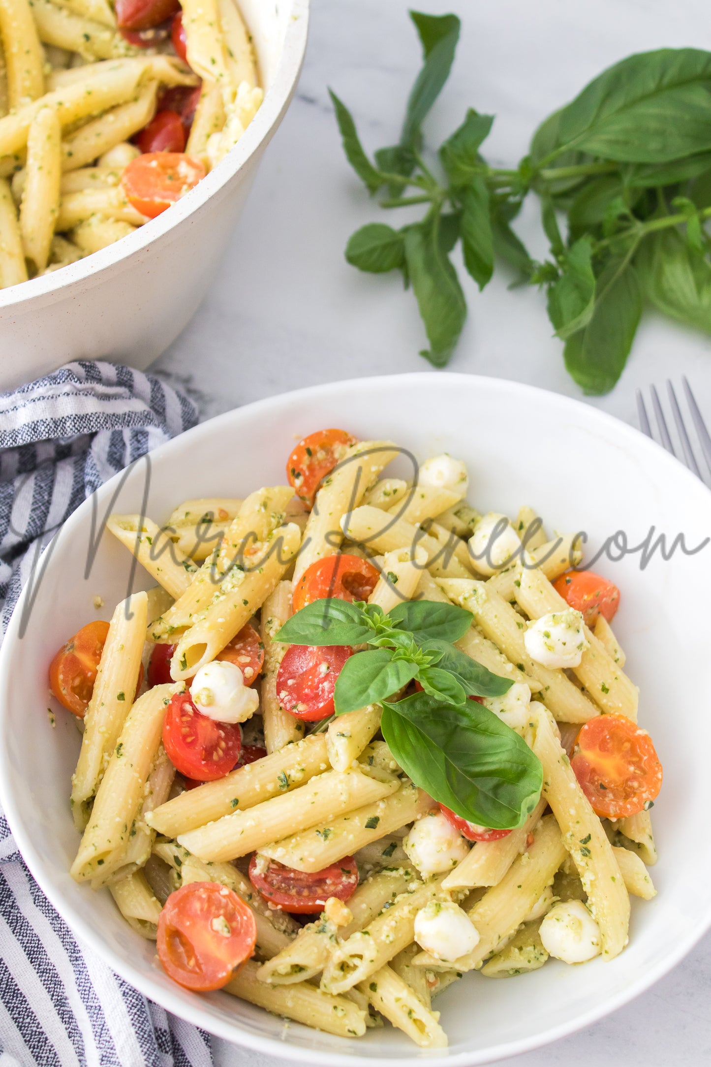 Exclusive: Caprese Pesto Pasta Salad