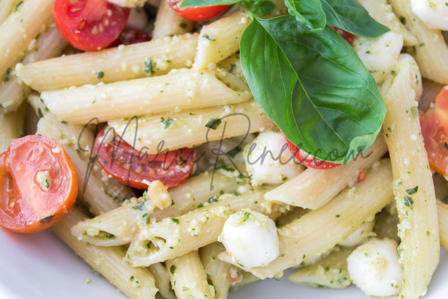 Exclusive: Caprese Pesto Pasta Salad