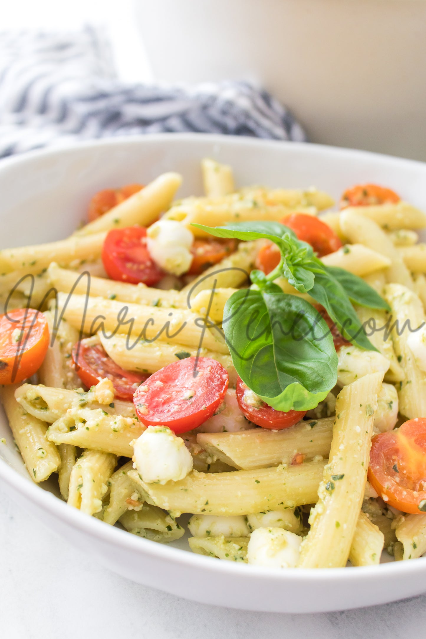 Exclusive: Caprese Pesto Pasta Salad