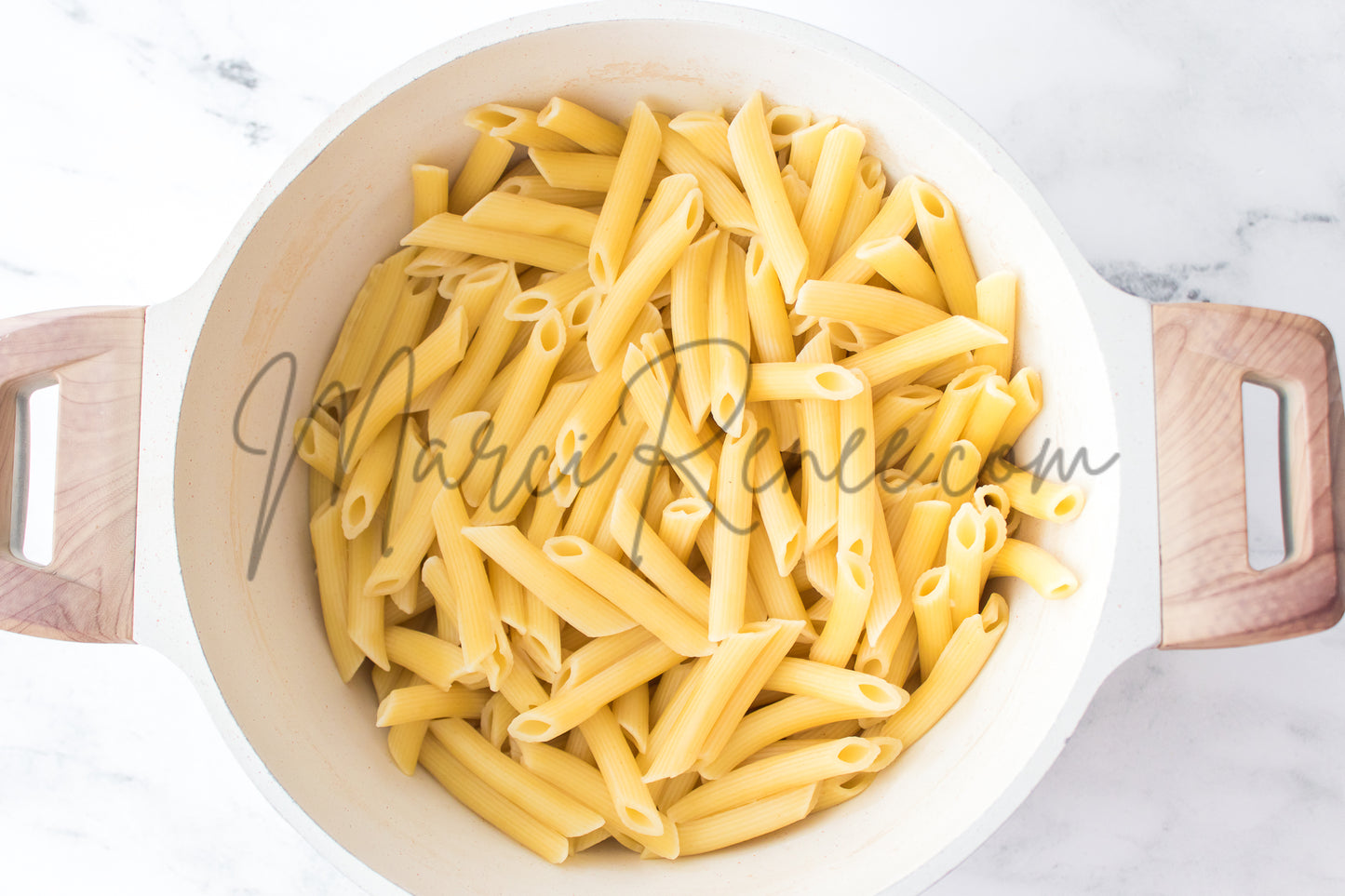 Exclusive: Caprese Pesto Pasta Salad