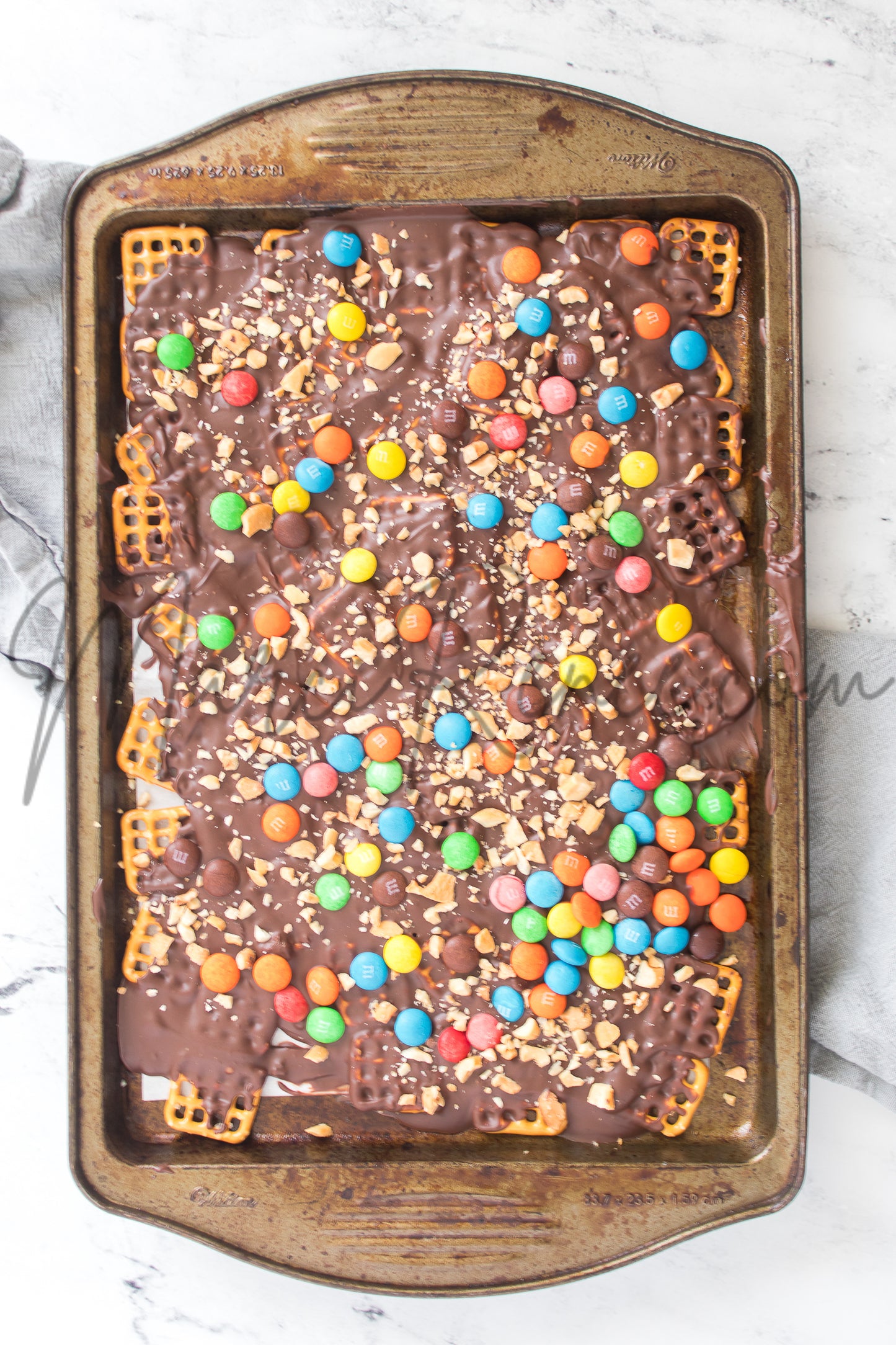 Chocolate Caramel Pretzel Bark (PLR)