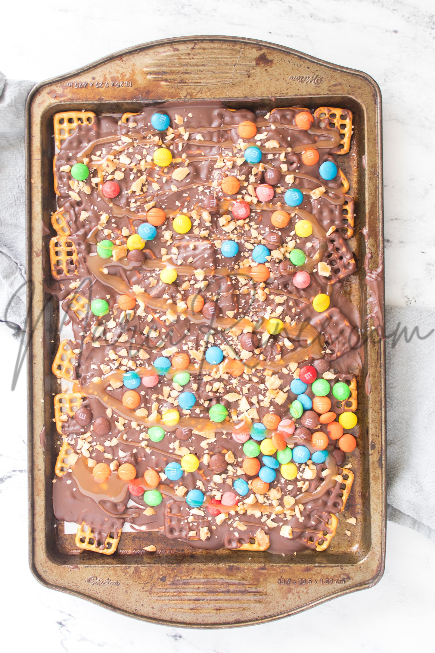 Chocolate Caramel Pretzel Bark (PLR)