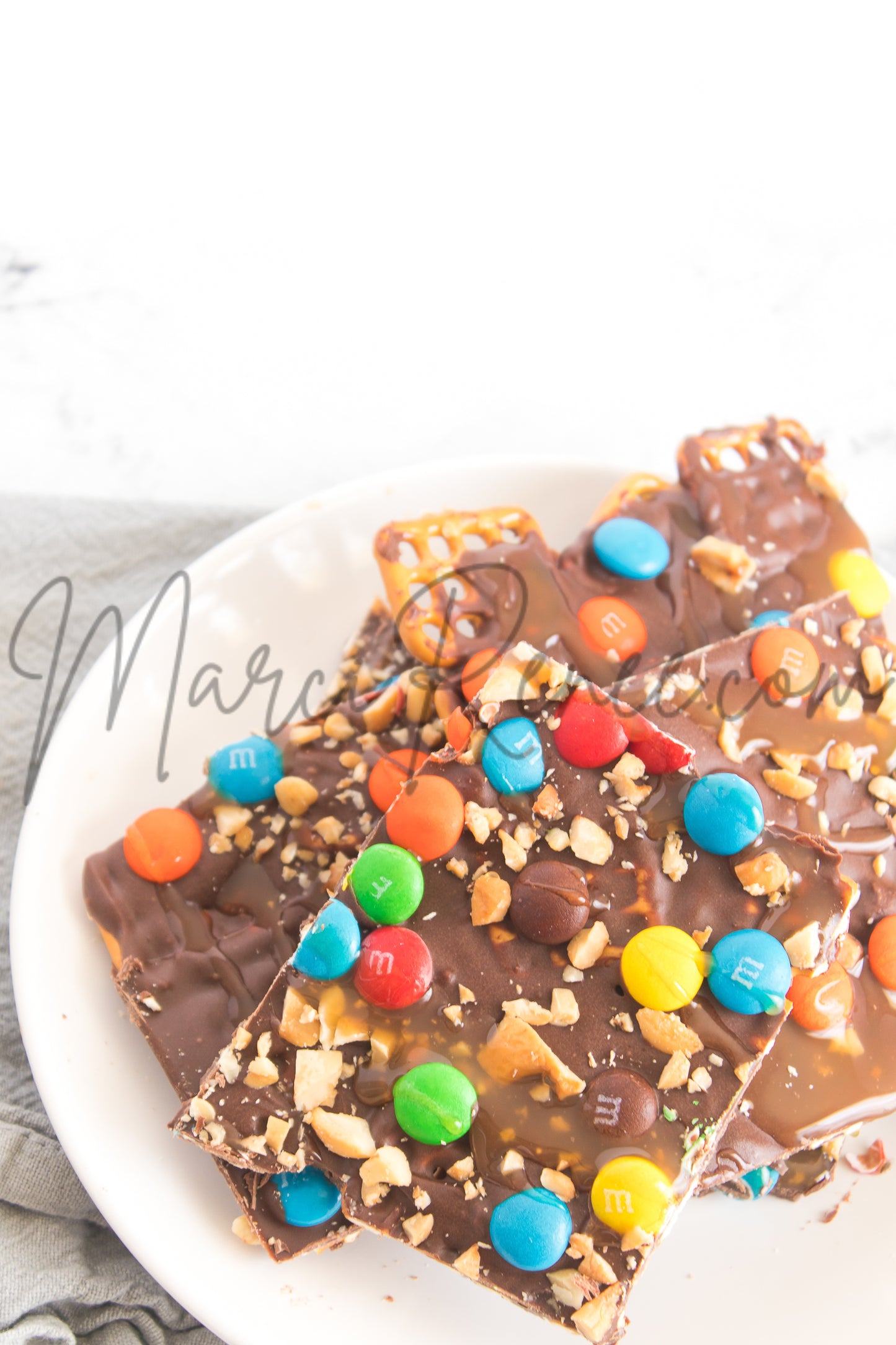 Chocolate Caramel Pretzel Bark (PLR)