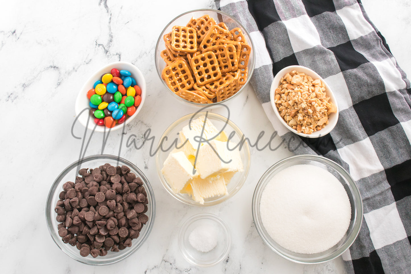 Chocolate Caramel Pretzel Bark (PLR)