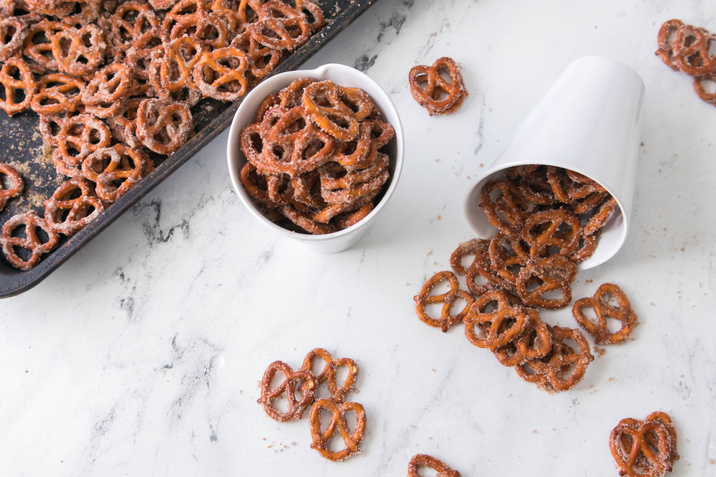 Oven Cinnamon Pretzels (PLR)