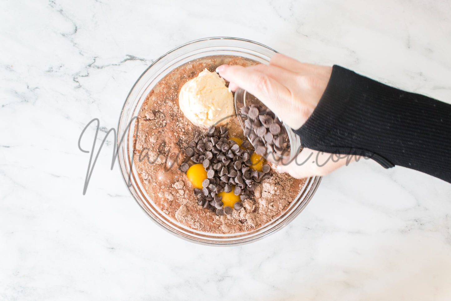 Exclusive: Chocolate Brownie Cake