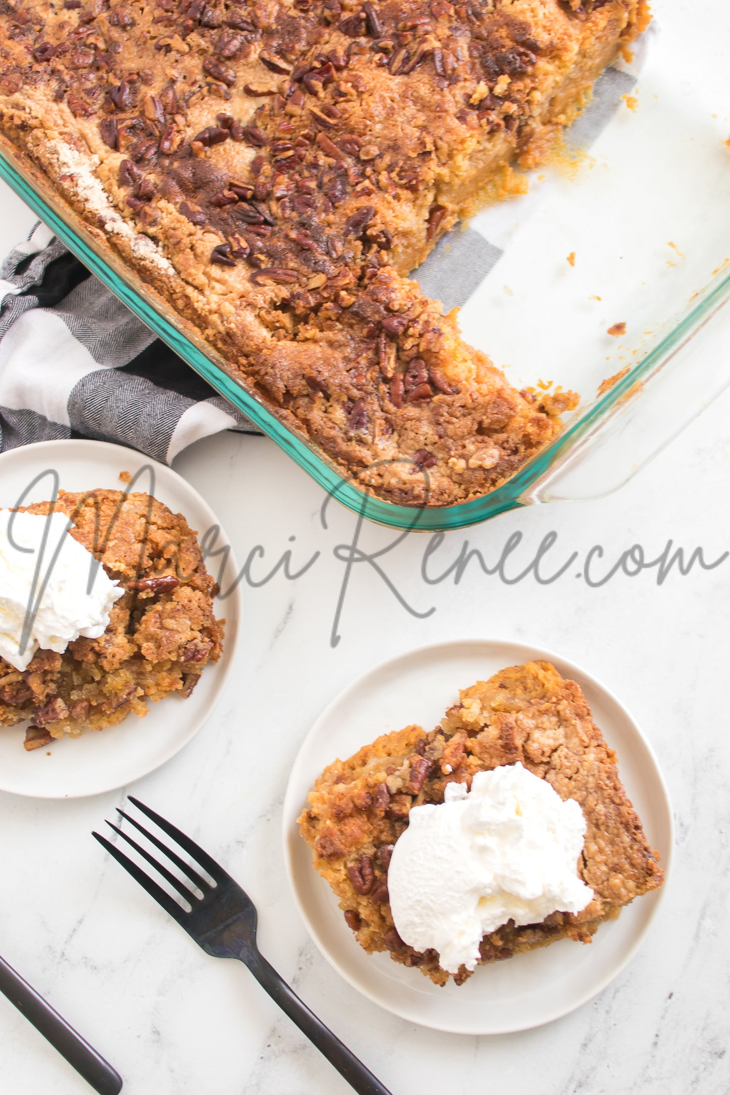 Pumpkin Crunch Cake (PLR)