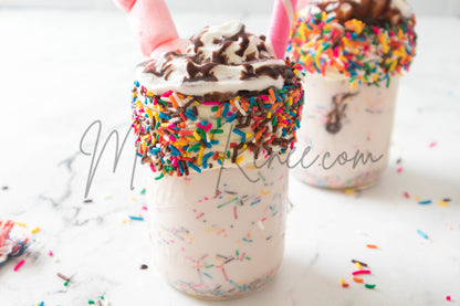 Vanilla Bean Funfetti Milkshake (PLR)